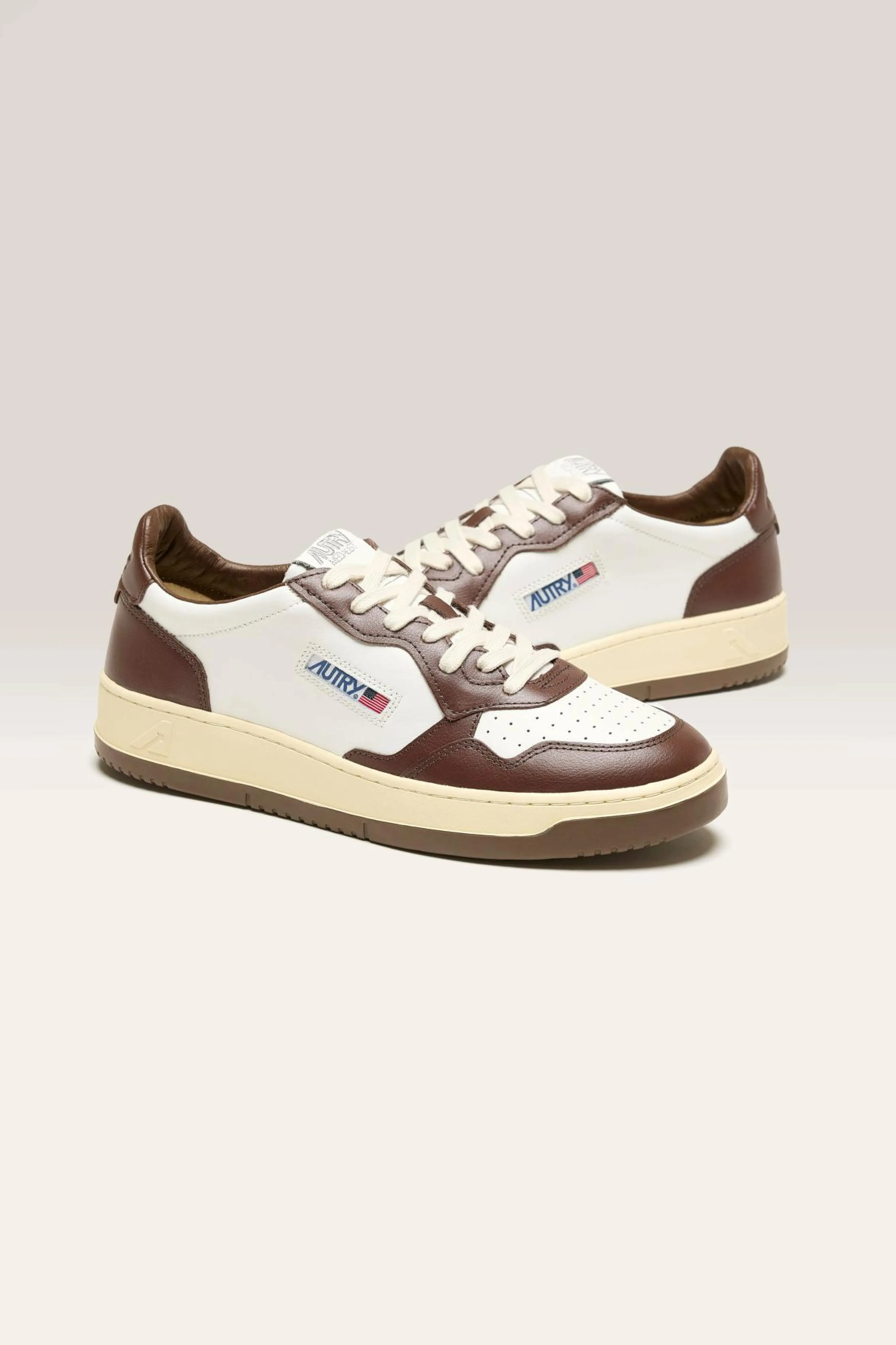 Medalist Bicolor Low Voor Mannen-Autry Shop
