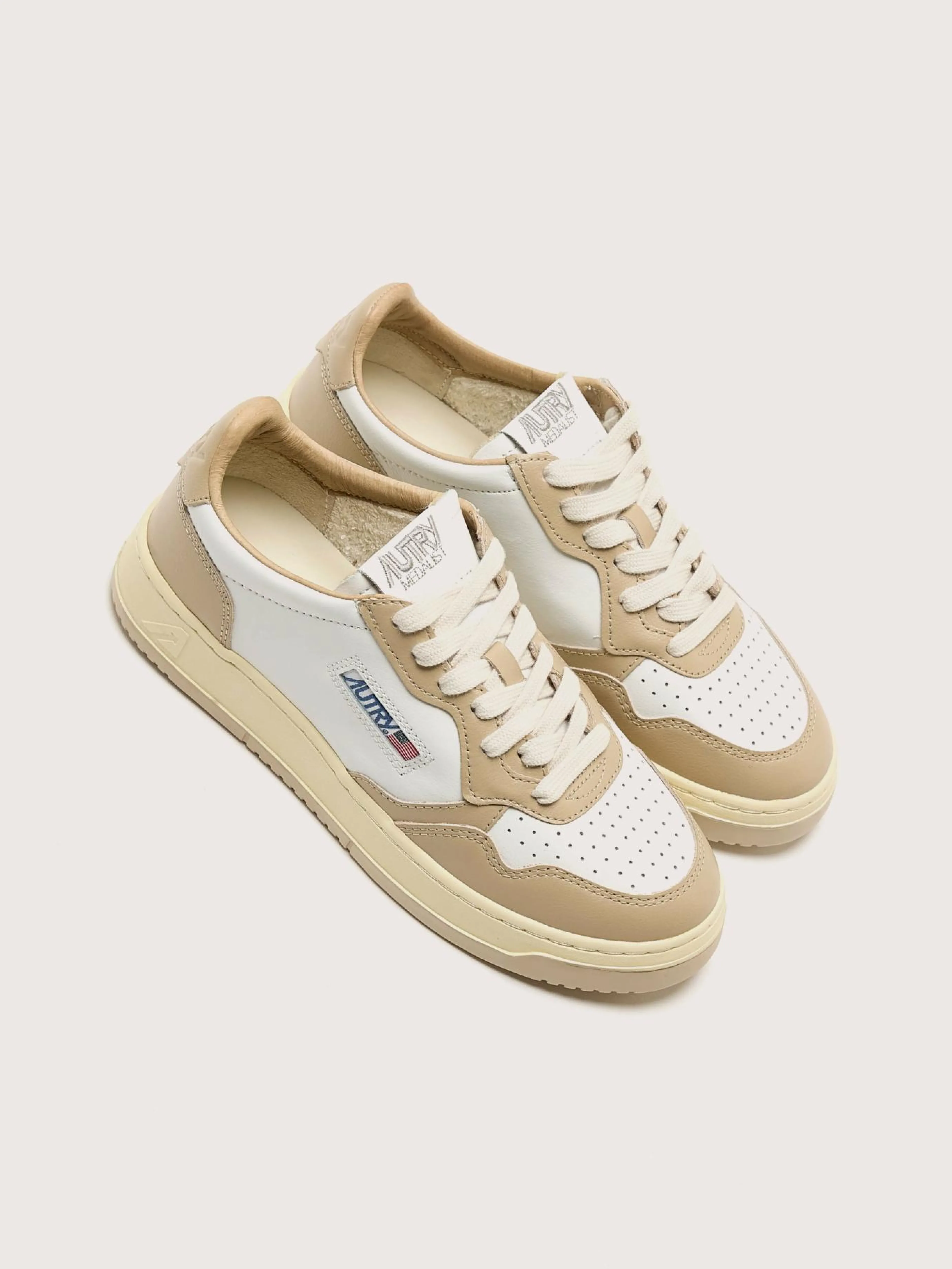 Medalist Low Bicolor Voor Vrouwen-Autry Store