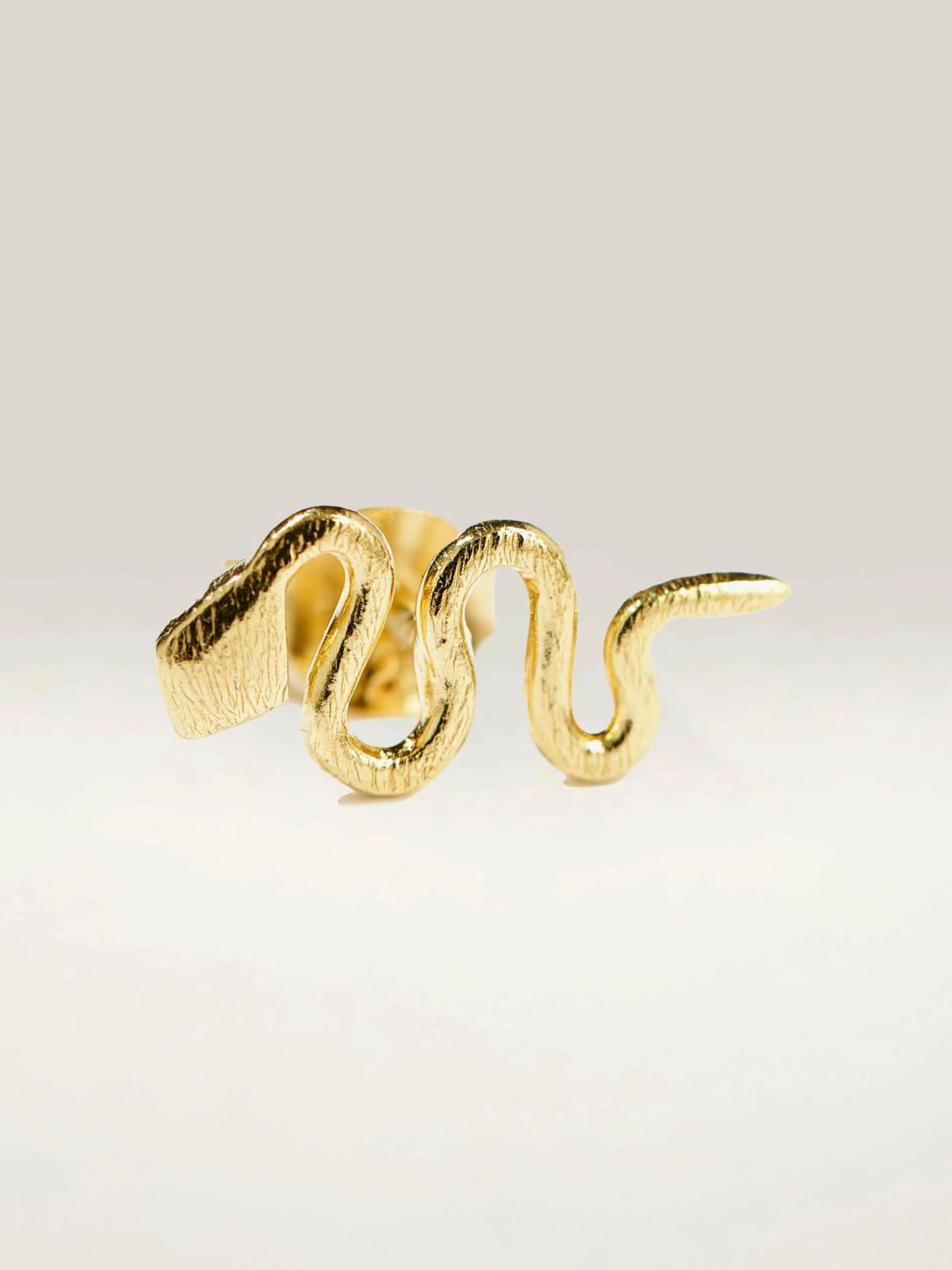 Serpent Stud Oorbellen-Vadi jewels Shop